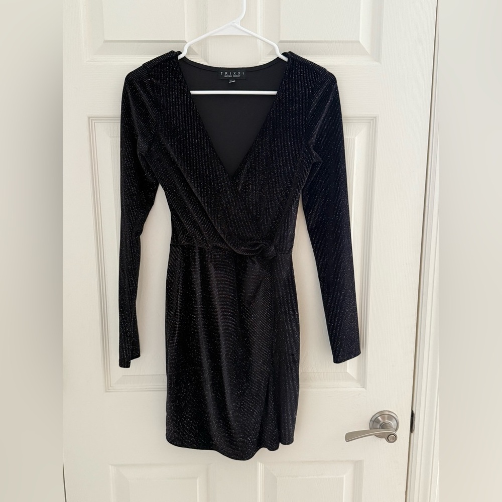 Elegant Valore Black Dress (size XS)
